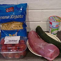 Penne z polędwiczką w śmietanowym sosie!