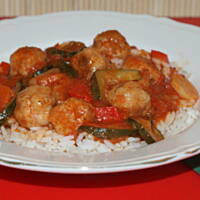 Pulpeciki w sosie pomidorowo - warzywnym