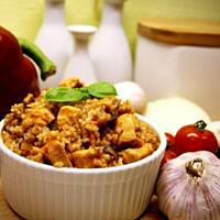 Gulasz drobiowy z pieczarkami