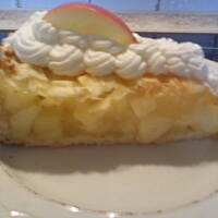 Jabłecznik z bitą śmietaną