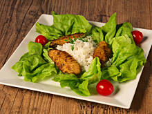 Fot. Wkn, Rumiane skrzydełka w marynacie z soli morskiej i ziół prowansalskich