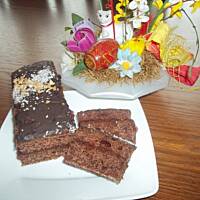 Piernik przekładany dżemem