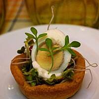 Kruche miseczki z nadzieniem wielkanocnym