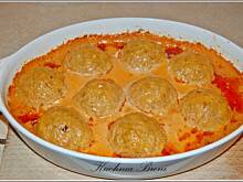 Fot. bronislawa70, Pulpety z ryżem i marchewką w sosie pomidorowym