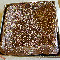 Sernik z polewą czekoladową