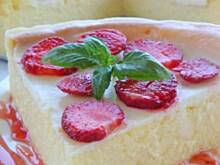 Fot. joka131, Sernik cytrynowy z truskawkami