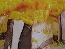 Fot. marta998, Tort brzoskwiniowo - czekoladowy