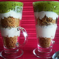 Pożywny deser z kiwi