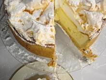 Fot. eluchap, Sernik w bezowej czapie