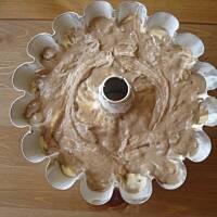 Babka marmurkowa z płatkami migdałowymi