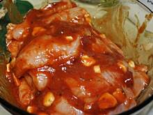 Fot. MIENTA, Grillowane roladki drobiowe w pikantnej marynacie