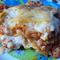Lazania bolońska (Lasagne bolognese)