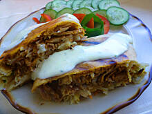 Fot. Mama - Różyczki, Tortilla a la kebab z grilla