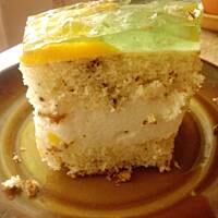 Ciasto z owocami ptasim mleczkiem i galaretką