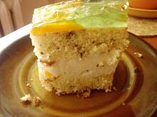 Fot. baryz1, Ciasto z owocami ptasim mleczkiem i galaretką