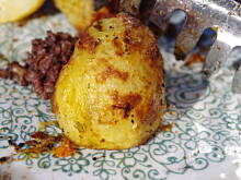 Fot. paancia, Grillowane ziemniaki w ziołach z czosnkiem