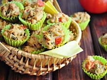 Fot. MIENTA, Bardzo pikantne pomidorowe muffinki