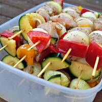 Szaszłyki drobiowo-warzywne