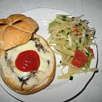 Grillowane bułeczki z pieczarkami