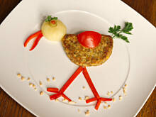 Fot. Wkn, Ptaszek szuka ziarenek