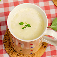 Szparagowy kremowy kubek domowy