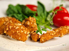 Fot. Wkn, Imprezowy kurczak orzechowy