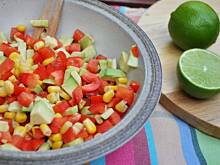 Fot. MIENTA, Sałatka z avocado