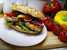 Fot. APM, Burger zdrowy kolorowy