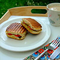 Grillowane kanapki w stylu włoskim