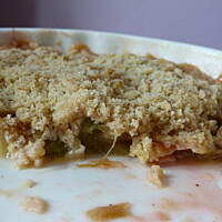 Crumble z rabarbarem