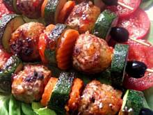 Fot. Jola66, Szaszłyki z mielonych kulek z warzywnymi dodatkami