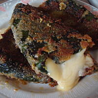 Poblano papryka z serem chihuahua