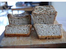 Fot. Brenia, Chleb orkiszowo-pszenny na zakwasie