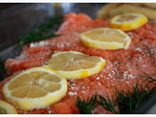 Fot. Brenia, Filety z łososia pieczone