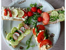 Fot. Brenia, Wiosenne kanapeczki na lekkim pieczywie