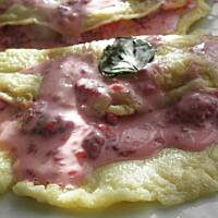 Niby omlet z  malinami.