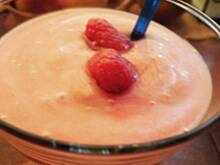 Fot. msewka, Koktajl z nektarynką i malinami.