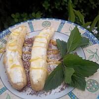 Lody grillowane w bananach z chili i miętą