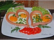 Fot. bronislawa70, Jajka sadzone w parówce - Parówkowe serce