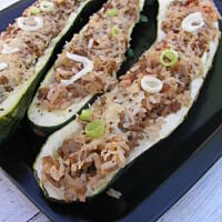 Grillowane łódki z cukinii z serem