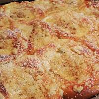 Drożdżówki z rabarbarem i serkiem.