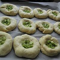 Drożdżówki z rabarbarem i serkiem.