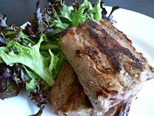 Fot. BernadettaP, Grillowane żeberka w sosie worcestershire
