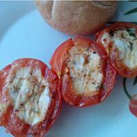 Szaszłyki pomidorowe z serem