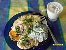 Fot. jarewski, jajka sadzone z ziemniakami