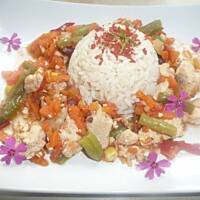 Mix warzyw podany z ryżem