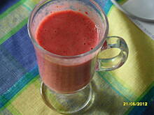 Fot. jarewski, truskawkowy kefir