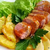 Polędwiczka wieprzowa grillowana, z owocami