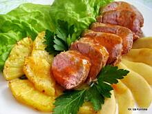 Fot. izeczka, Polędwiczka wieprzowa grillowana, z owocami