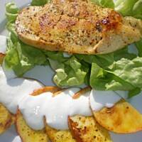 Pierś z kurczaka grillowana z jabłkami